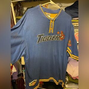 Men’s disney store tiger vintage over size shirt